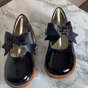 Mary Jane Dress Shoes-Little Girl School Uniform Shoes Wedding  size 9 Toddler